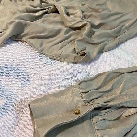 Vendo Camisa para mujer - Picture 2 of 3